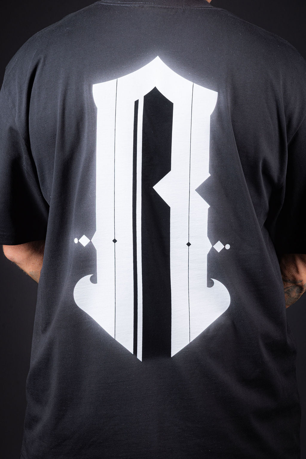 R HEAVY TEE